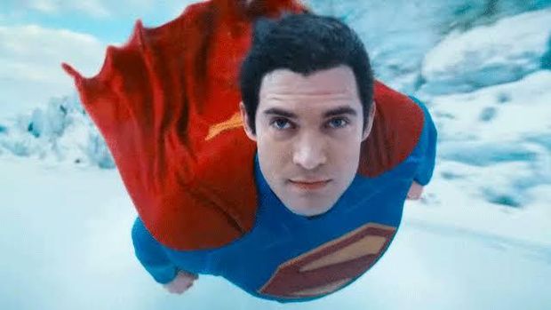 Cuplikan iklan film Superman yang bikin heboh.