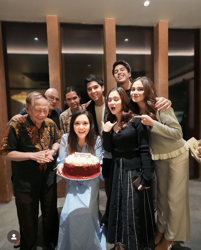 Syifa Hadju dan Tissa Biani Syifa Hadju dan Tissa Biani