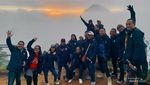 Memburu Matahari Emas di Desa Tertinggi Pulau Jawa