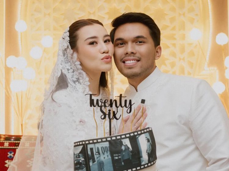 7 Foto Pengajian 4 Bulanan Aaliyah Sekaligus Ultah Thariq, Bumil Kian Memukau