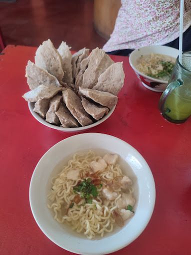 Bakso enak di Jatinegara