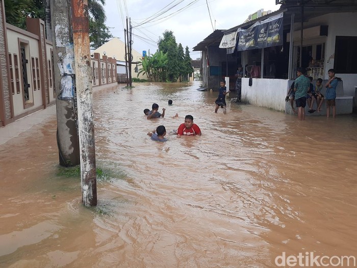 Banjir di Desa Mejobo, Kecamatan Mejobo, Kabupaten Kudus, Kamis (30/1/2025) pagi.
