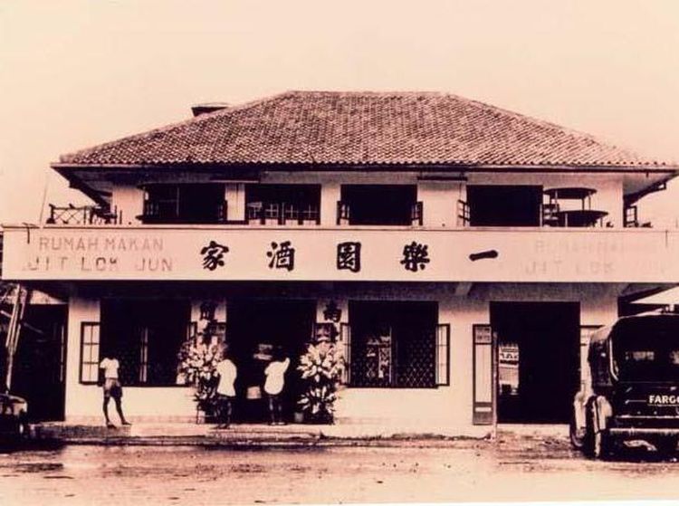 Lebih Tua dari Republik Indonesia, 10 Tempat Makan Ini Ada Sebelum 1945