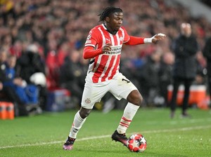 Kontrol Bola Johan Bakayoko Bikin Liverpool Kalang Kabut