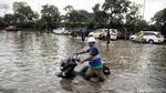 KBN Cakung Cilincing Banjir, Kemacetan Mengular