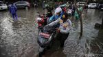 KBN Cakung Cilincing Banjir, Kemacetan Mengular
