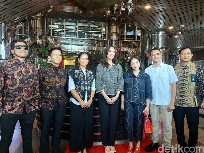 Kemenpar bertemu dengan Rans Entertainment
