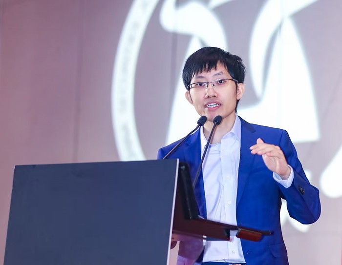 SHANGHAI, CHINA - AUGUST 30: Liang Wenfeng, founder of startup DeepSeek, delivers the keynote speech during the 10th China Private Equity Golden Bull Awards on August 30, 2019 in Shanghai, China. (Photo by VCG/VCG via Getty Images)