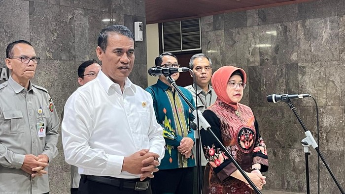 Mentan Amran Sulaiman.
