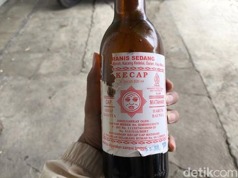 Pabrik Kecap Cap Matahari.