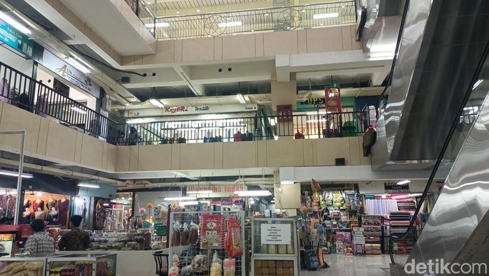 Pasar Atom Surabaya