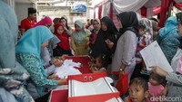 Sarihusada menggandeng Alfamart dalam program bebas stunting. Corporate Communications Director Sarihusada, Arif Mujahidin, menjelaskan kolaborasi multipihak ini membantu pemerintah menurunkan prevalensi stunting. Kolaborasi ini juga menghadirkan dukungan skrining status gizi dan edukasi yang diikuti secara antusias oleh masyarakat dan juga menjadi bagian dari Kampanye “3 Langkah Maju (3LM)” untuk menciptakan Generasi Maju Bebas Stunting.