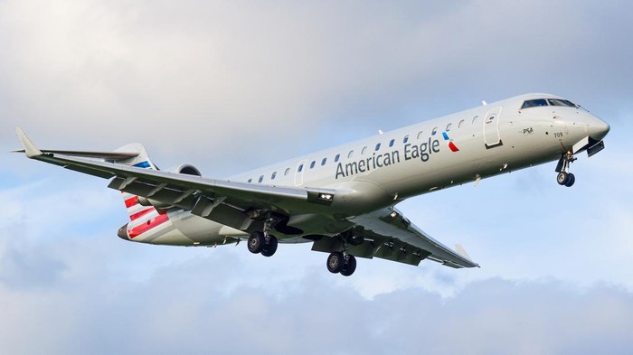 Pesawat American Airlines yang Jatuh di Washington jenis Bombardier CRJ700