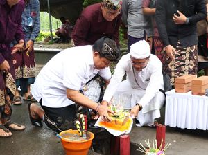 Jogging Track di Monumen Bajra Sandhi Ditata, Mahendra Letakkan Batu Pertama