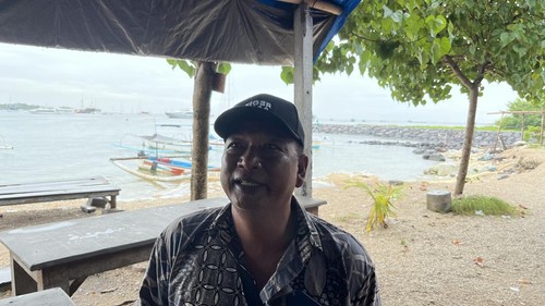 Salah satu warga, Nyoman Kemu Antara, saat ditemui di Pulau Serangan, Denpasar, Kamis (30/1/2025). (Rizki Setyo/detikBali)