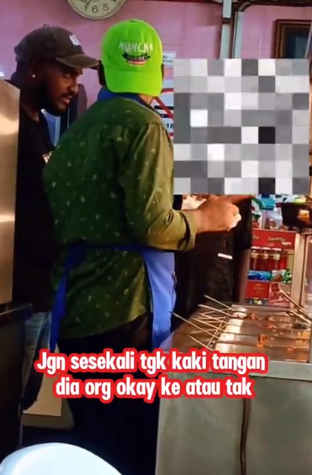 Mulia! Bantu Orang Kelaparan, Supir Truk Ini Dapat Simpati
