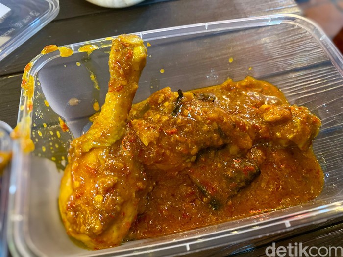 Ayam Renald