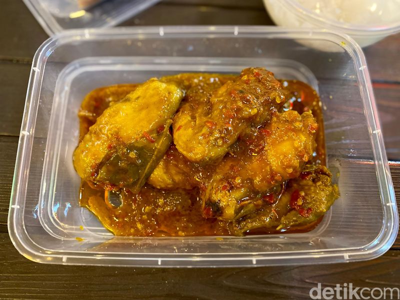 Ayam Renald