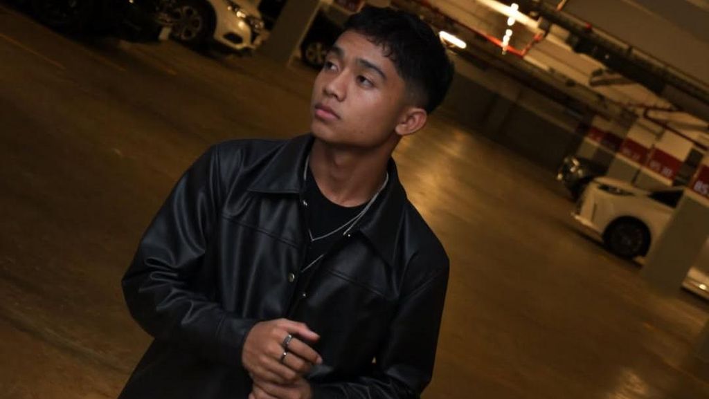 Video: Betrand Peto Jaga Sang Adik dari Media Sosial