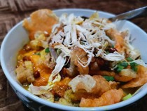 Bubur Ayam Sarapan Terenak di Dunia hingga Kedai Kopi di Suryakencana