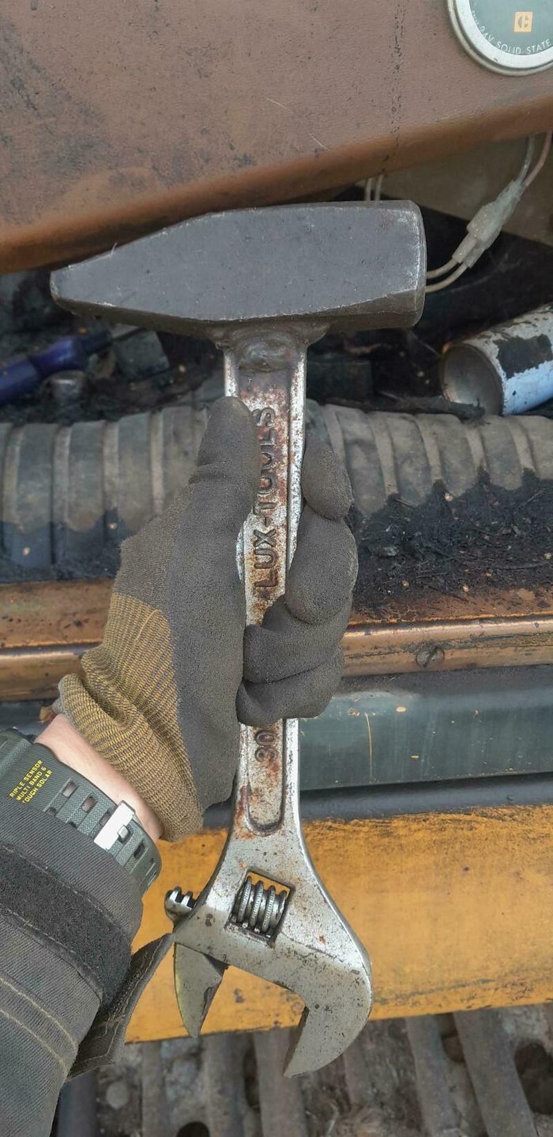 Ternyata banyak lho pemikiran kreatif orang-orang yang terkadang memberikan kemudahan dalam menjalani hidup. Contohnya seperti sederet life hack berikut.