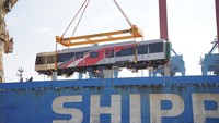 Agar memaksimalkan pelayanan KAI Commuter mendatangkan kereta baru dari CCRC Qingdao Sifang sebanyak 1 trainset (12 rangkaian kereta) pada Jumat, 31 Januari 2025. 