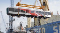 Menurut VP Corporate Secretary KAI Commuter, Joni Martinus, kedatangan kereta pertama satu trainset (12 rangkaian kereta), telah melewati factory acceptance test atau pengujian di pabrik pembuatan kereta itu sendiri. Setelahnya, barulah pengiriman dilaksanakan. 