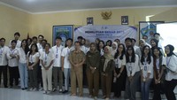 Responden memberikan pandangan terkait manfaat ekonomi, pelestarian budaya, serta dampak lingkungan dari pariwisata. Data menunjukkan bahwa sektor pariwisata Bangka Belitung memberikan kontribusi signifikan terhadap PDRB meskipun masih menghadapi tantangan seperti aksesibilitas rendah dan dampak lingkungan akibat aktivitas tambang timah. Oleh karena itu, diperlukan langkah inovatif dan berkelanjutan untuk menjadikan sektor ini unggul. Foto: (Dokumentasi Kanopi FEB UI)