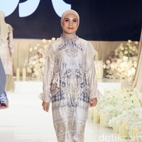 Inilah koleksi terbaru Brand Vanilla Hijab untuk baju lebaran 2025 bertempat di Sampoerna Strategic Square, Karet Semanggi, Jakarta Selatan, Kamis [30/1/2025]. Foto: Mohammad Abduh/detikcom.