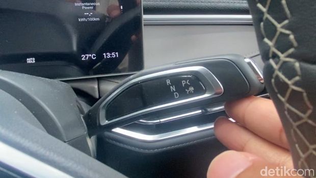 Tuas Transmisi pada Maxus Mifa 7