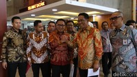 Selain mengakui kepengurusan Dekopin dengan Ketum Bambang Haryadi, Supratman juga menerangkan sekaligus mengakui jajaran Dewan Pengawas, Dewan Majelis Pakar, Induk Kooperasi, Pimpinan Dekopinwil dan Pimpinan Dekopinda.   