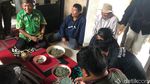 Potret 5.000 Keping Koin Kuno Ditemukan Petani di Lereng Bromo
