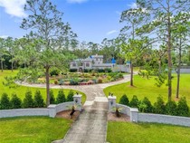 Bak Negeri Dongeng! Rumah Ala Kastil Disney Ini Dijual Rp 35 M