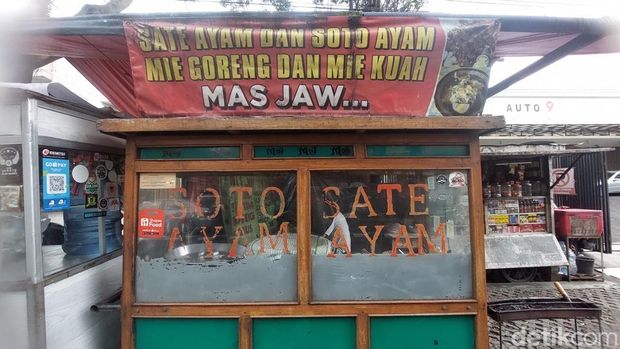 Soto ayam Mas Jaw.