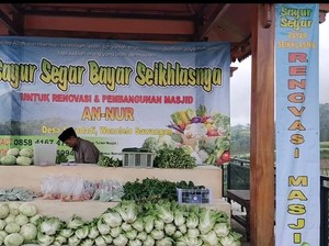 Beli Sayur Bayar Seikhlasnya di Negeri Kahyangan, Uangnya buat Bangun Masjid