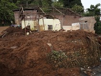 Tanah Longsor di Mamuju Tewaskan 4 Orang