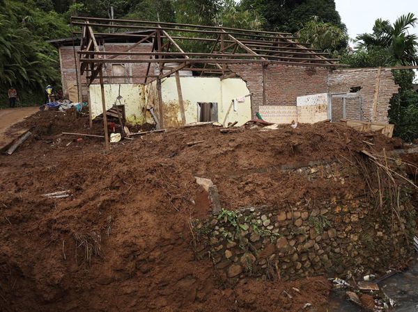 Tanah Longsor di Mamuju Tewaskan 4 Orang
