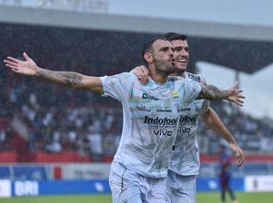 Tyronne del Pino Tak Sabar Hadapi Panasnya Laga Persija Vs Persib