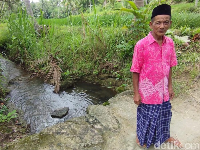 Kondisi anak Sungai Serang di Dusun Gayam, Banyuroto, Nanggulan, yang sudah jernih kembali, Jumat (31/1/2025).