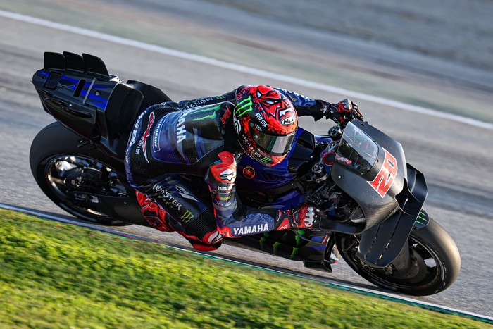 BARCELONA,  - NOVEMBER 19:  Fabio Quartararo of Monster Energy Yamaha MotoGP in action during the Official Barcelona Test held at Circuit de Barcelona-Catalunya in Montmelo, Barcelona, Catalonia, Spain on November 19, 2024.(Photo by Hazrin Yeob Men Shah/Icon Sportswire via Getty Images)