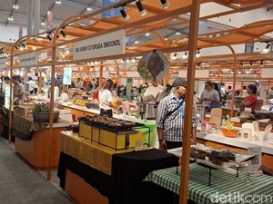 Banyak Jajanan, Teh dan Kopi yang Bisa Diborong di Festival Ini
