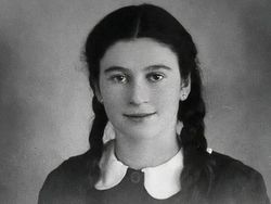 Ada Cerita Mencengangkan di Balik Foto Sejarah Ini