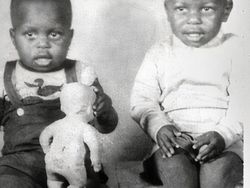 Ada Cerita Mencengangkan di Balik Foto Sejarah Ini