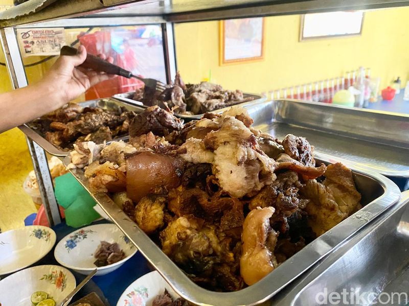 Ini Soto Betawi Legendaris di Jatinegara, Awalnya Rp 250 Perak Semangkuk