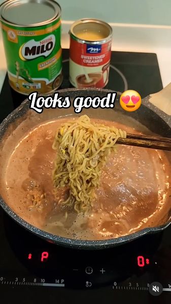 kreasi unik nasi dan mie campur bubuk Milo