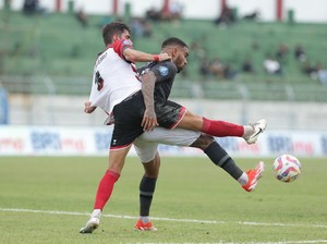 Babak Pertama Madura United Vs Persis Solo: Skor Kacamata