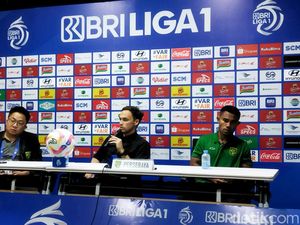 Respons Paul Munster Usai Persebaya Imbang Lawan Persita