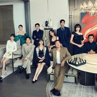 Aktor dan aktris kenamaan Korea yang membintangi drama Korea Disney+ Hotstar bersanding di Marina Bay Sands Singapura baru-baru ini. Tampak wajah-wajah familiar seperti Kim Soo Hyun, Park Bo Young, Ju Ji Hoon, Son Sukku, dan Park Eun Bin. Foto: dok. Twitter @DisneyPlusID