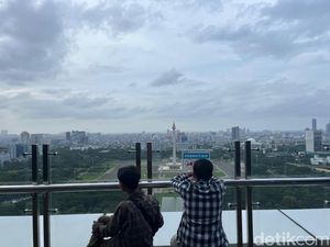 Foto: Menikmati Jakarta dari Perpustakaan Tertinggi di Dunia