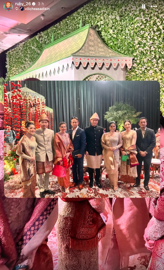 Berasal dari keluarga politikus, pernikahan Tamara dan Rasyid ramai dihadiri para pejabat. Ibas dan Agus Yudhoyono terlihat turut hadir bersama istri mereka, Aliyah Rajasa dan Annisa Pohan. Foto: Instagram/@ruby_26